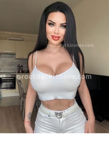 Карина, Г. Кировск